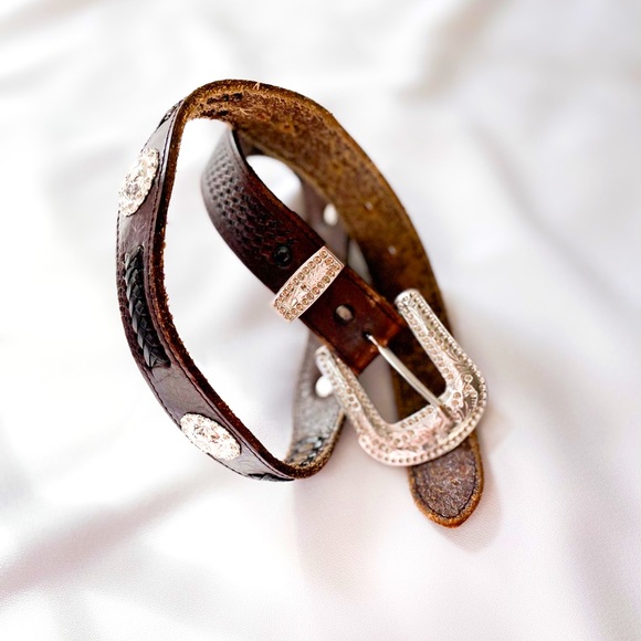 Vintage Accessories - 32” Western Belt